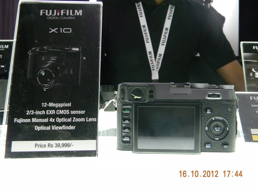 FUJIFILM X10 Price and Specifications in India